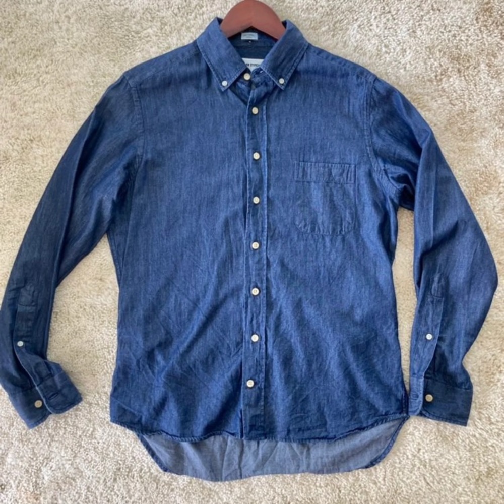 Taylor Stitch Jack Oxford in Indigo Navy